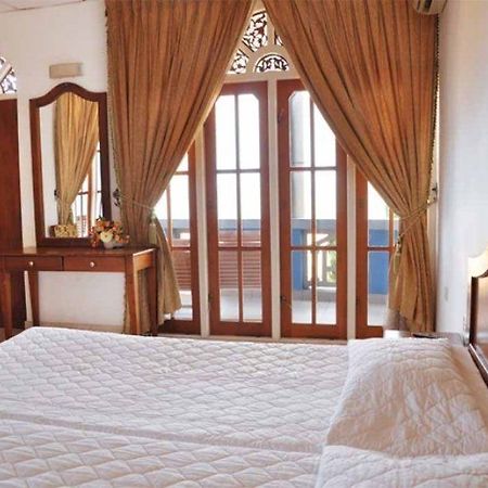 The Reef Beach Hotel เนกอมโบ ภายนอก รูปภาพ