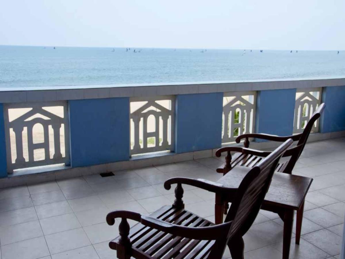 The Reef Beach Hotel เนกอมโบ ภายนอก รูปภาพ
