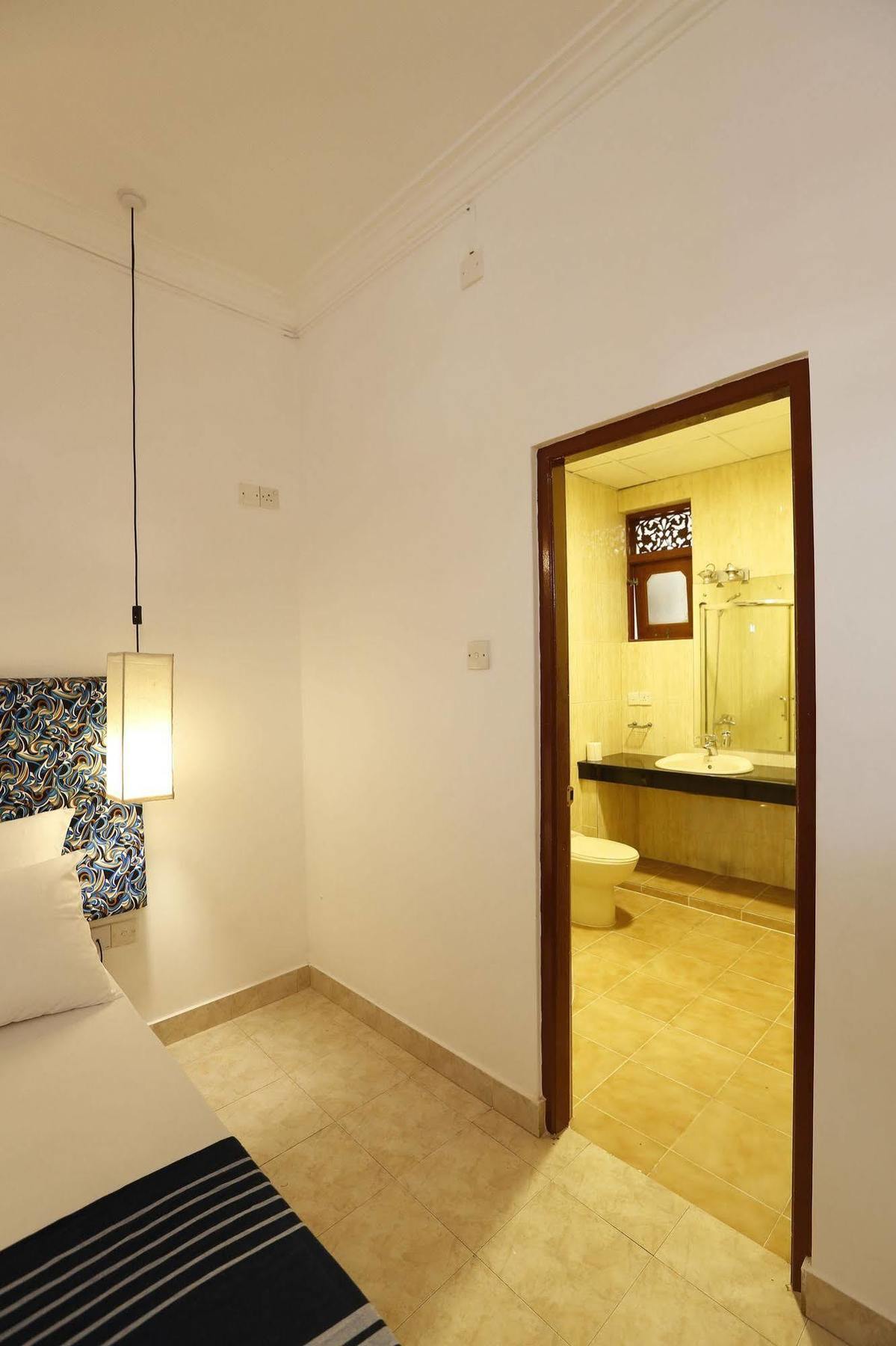 The Reef Beach Hotel เนกอมโบ ภายนอก รูปภาพ
